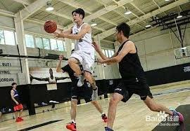 贝林厄姆当选2024年金球奖，皇马双星包揽前二